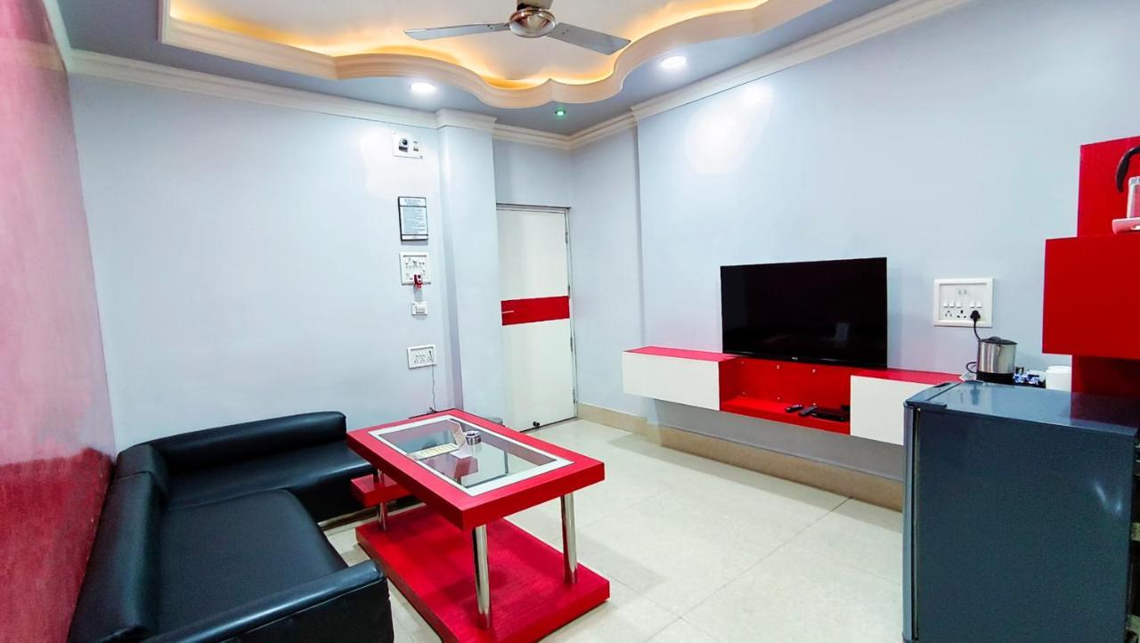 Hotel Samrat Baharampur Eksteriør bilde